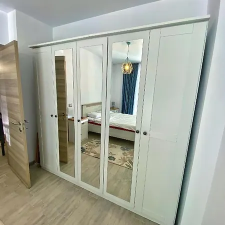Alezzi 5Thavenueapartment 아파트